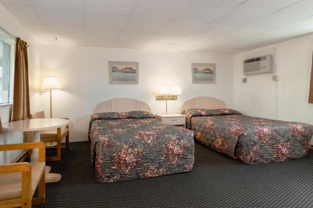 Dubois Manor Motel Εξωτερικό φωτογραφία