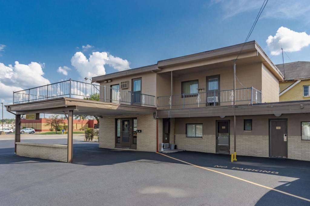 Dubois Manor Motel Εξωτερικό φωτογραφία